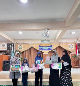 pembagian hadiah lomba